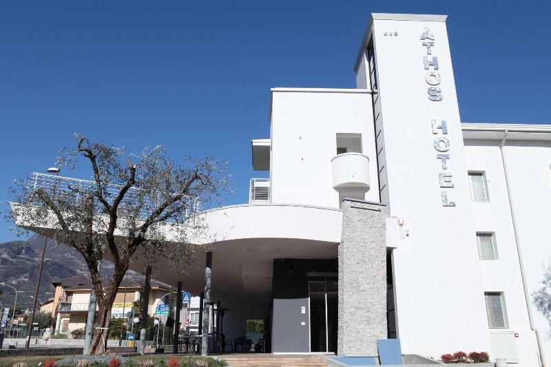 Fontanella Hotel 3*